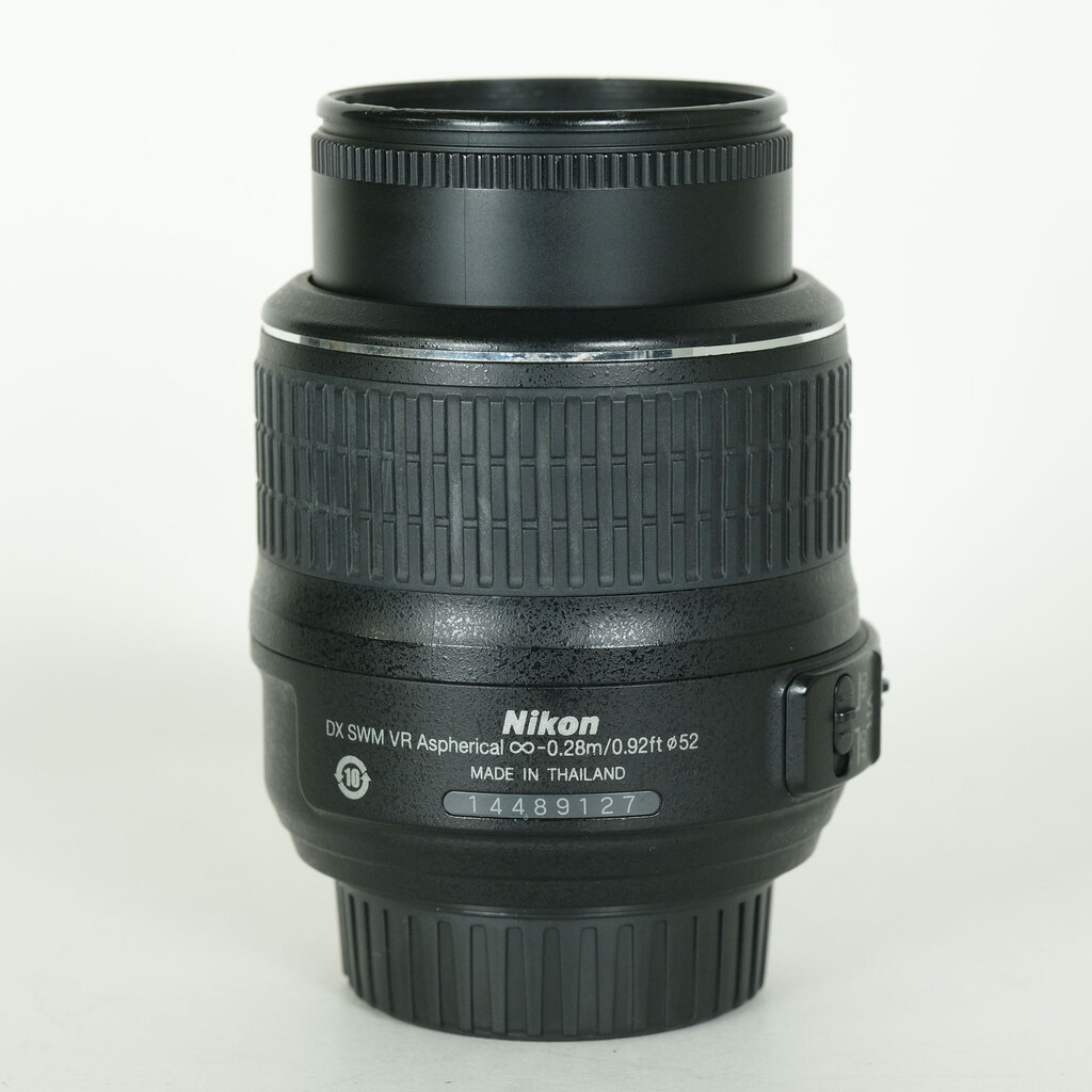 Nikon AF-S DX NIKKOR 18-55mm F3.5-5.6 G VR