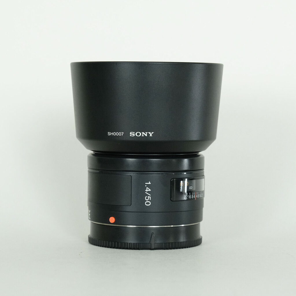 SONY 50mm F1.4 SAL50F14