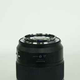 Panasonic LUMIX S 28-200mm F4-7.1 MACRO O.I.S.