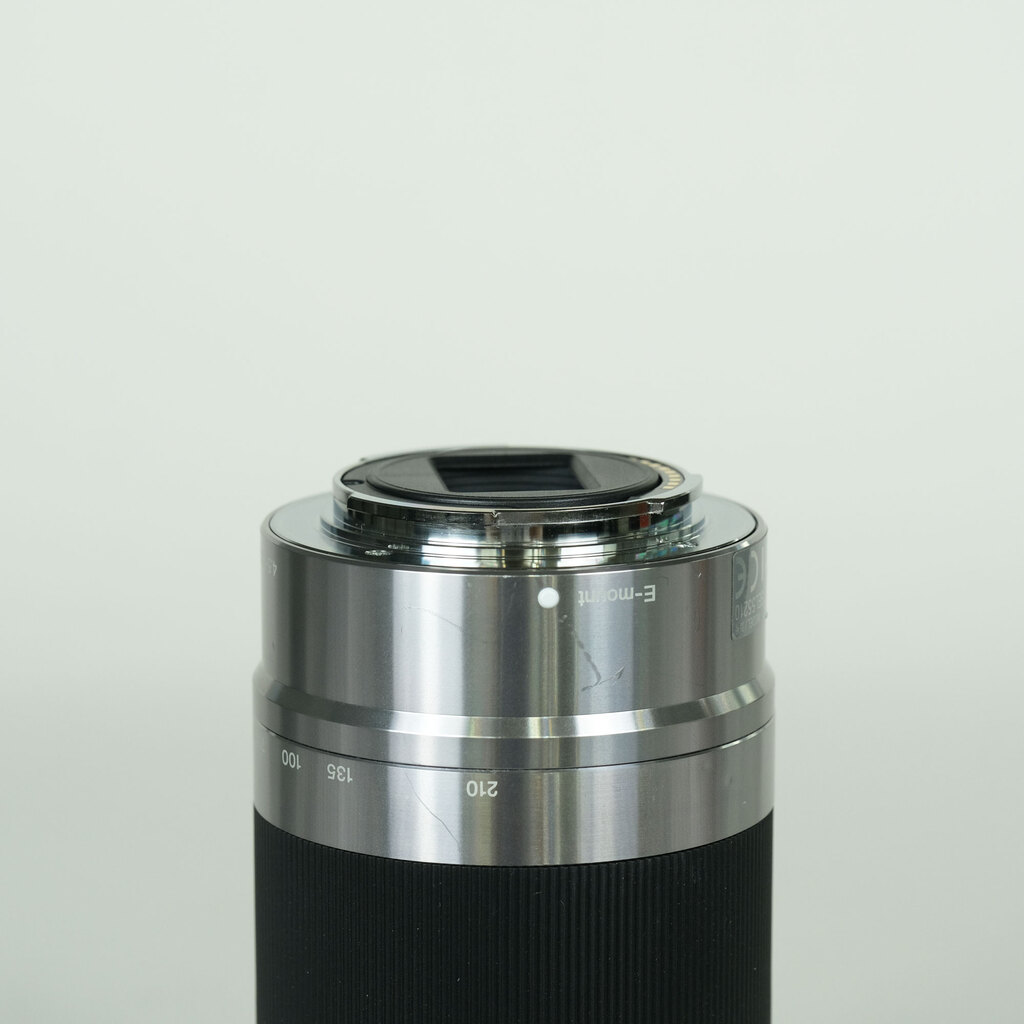 SONY E 55-210mm F4.5-6.3 OSS SEL55210 SONY E 55-210mm F4.5-6.3 OSS SEL55210