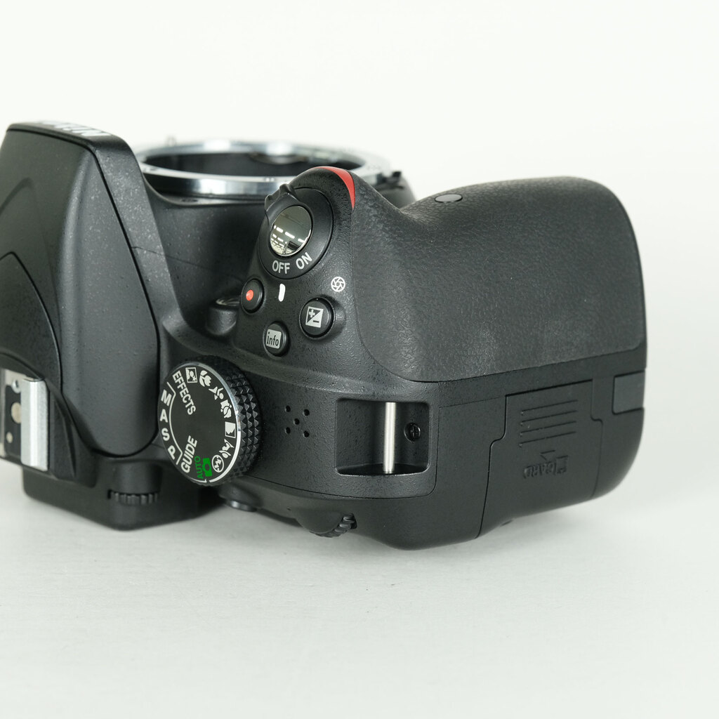 Nikon D3300