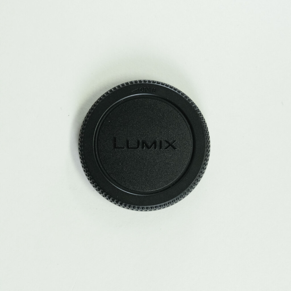 Panasonic LUMIX G 42.5mm / F1.7 ASPH. / POWER O.I.S.