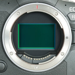 Canon EOS R6 Canon EOS R6