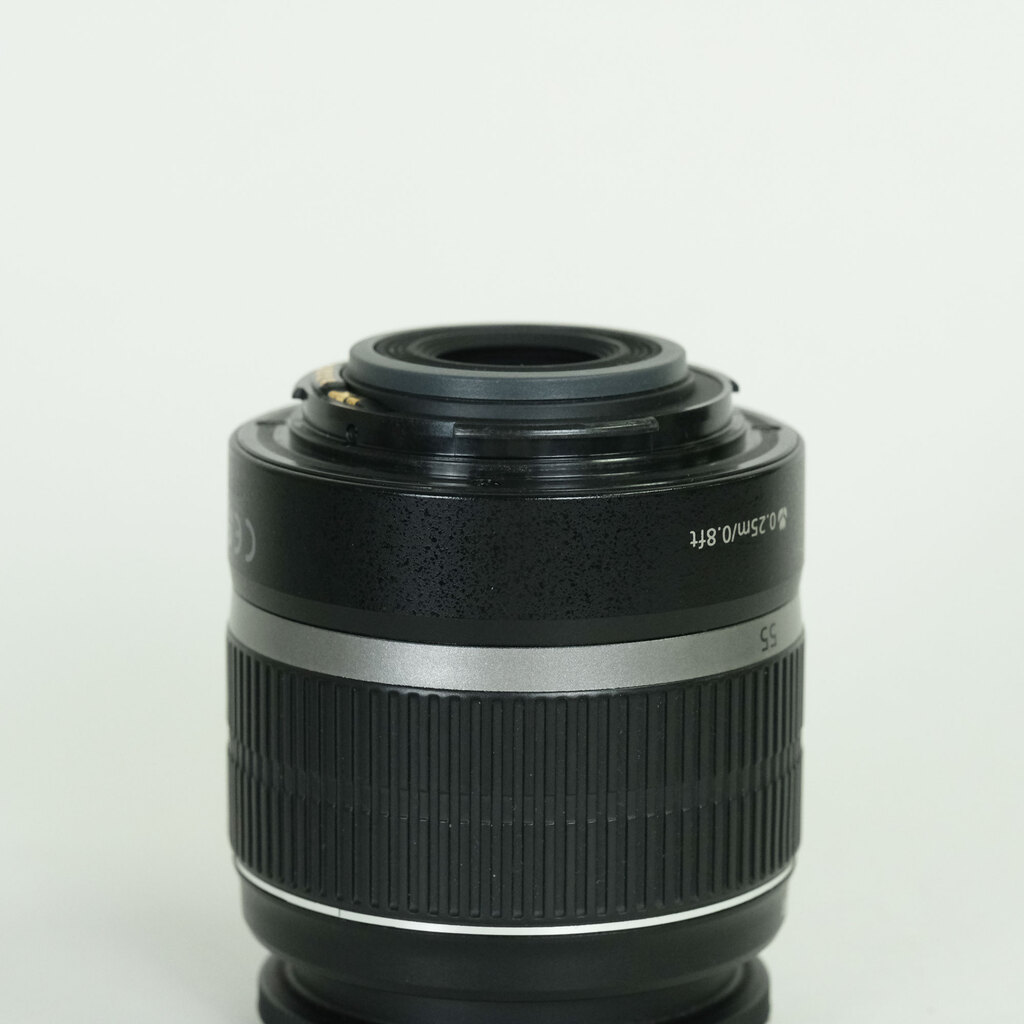 Canon EF-S18-55mm F3.5-5.6 IS