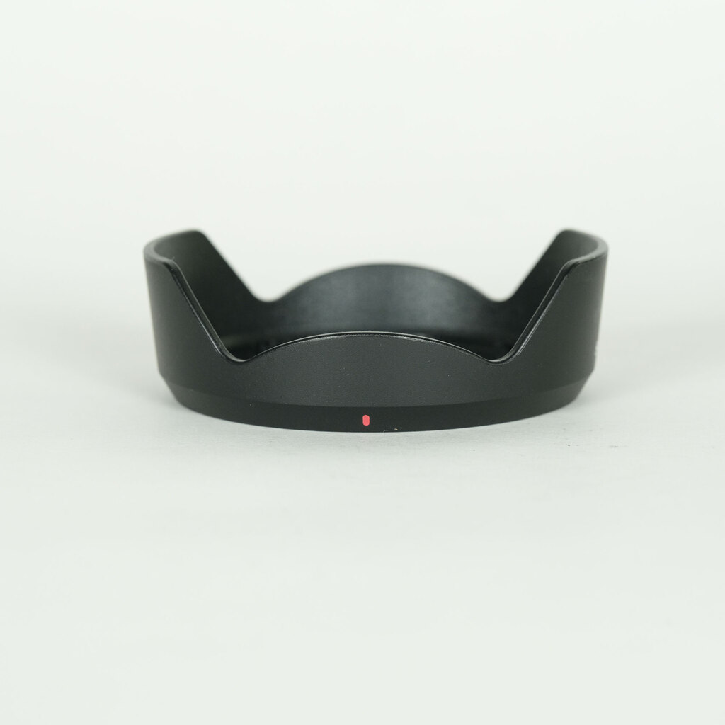 SONY E 11mm F1.8 SEL11F18