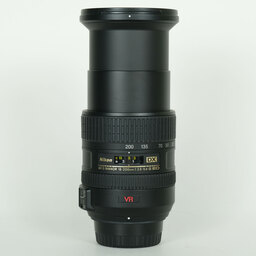 Nikon AF-S DX VR Zoom-Nikkor 18-200mm F3.5-5.6G IF-ED
