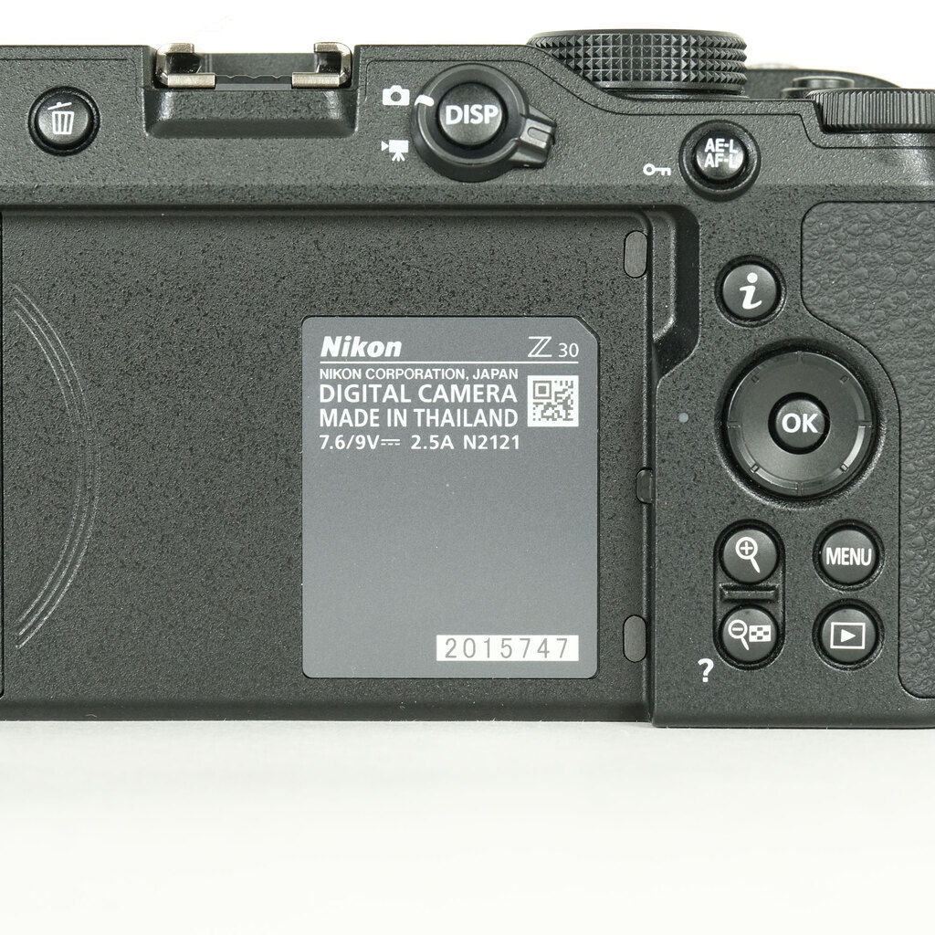 Nikon Z30の出品 | ONE SCENE（ワンシーン）