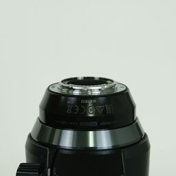 OLYMPUS M.ZUIKO DIGITAL ED 300mm F4.0 IS PRO