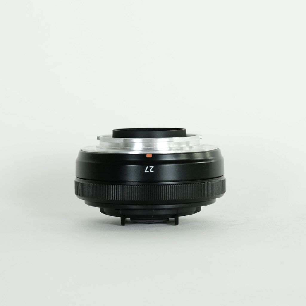 FUJIFILM XF27mmF2.8