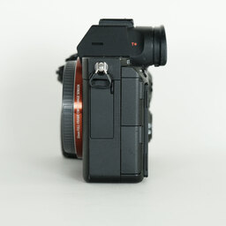 SONY α7 III（ILCE-7M3）