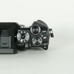 OM SYSTEM OM-5 Mark II ボディ ブラック