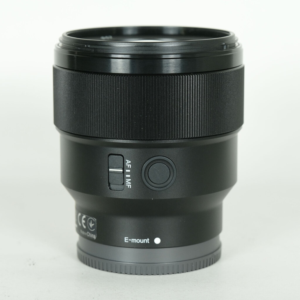 SONY FE 85mm F1.8 SEL85F18 ※ジャンク扱い SONY FE 85mm F1.8 SEL85F18 ※ジャンク扱い Amazon.com : Sony