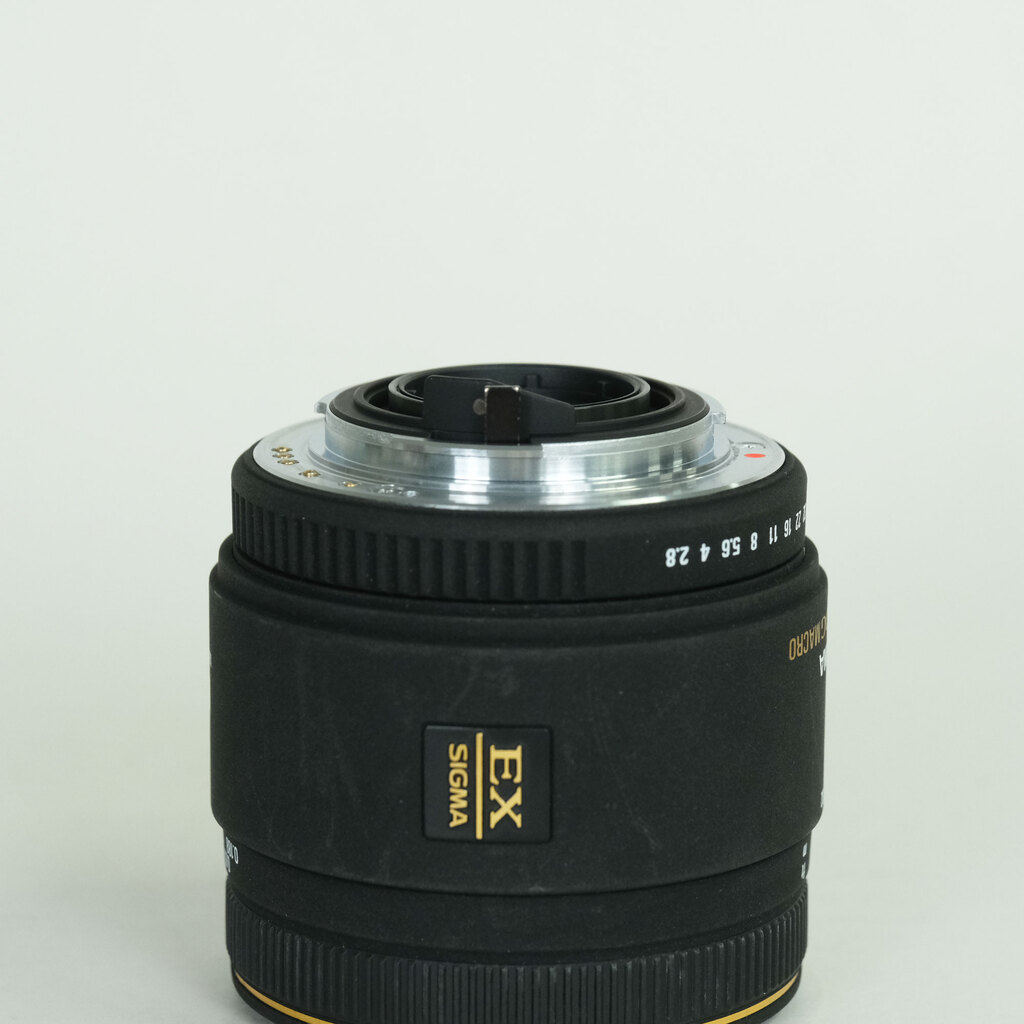SIGMA MACRO 50mm F2.8 EX DG (ペンタックス用) SIGMA MACRO 50mm F2.8 EX DG (ペンタックス用)