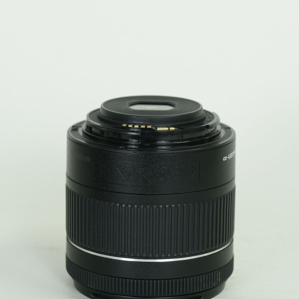 Canon EF-S18-55mm F4-5.6 IS STM