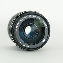 OLYMPUS M.ZUIKO DIGITAL ED 75-300mm F4.8-6.7 II