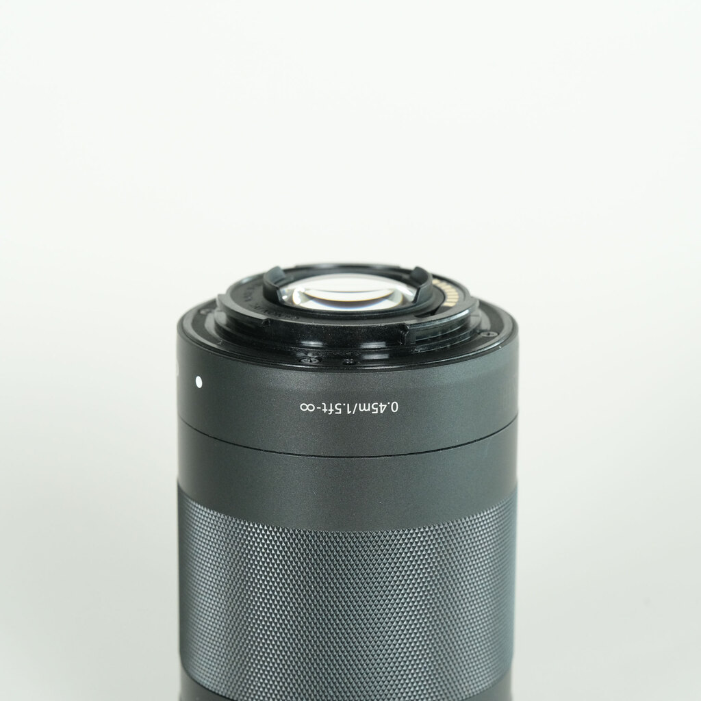 Canon EF-M18-150mm F3.5-6.3 IS STM Canon EF-M18-150mm F3.5-6.3 IS STM