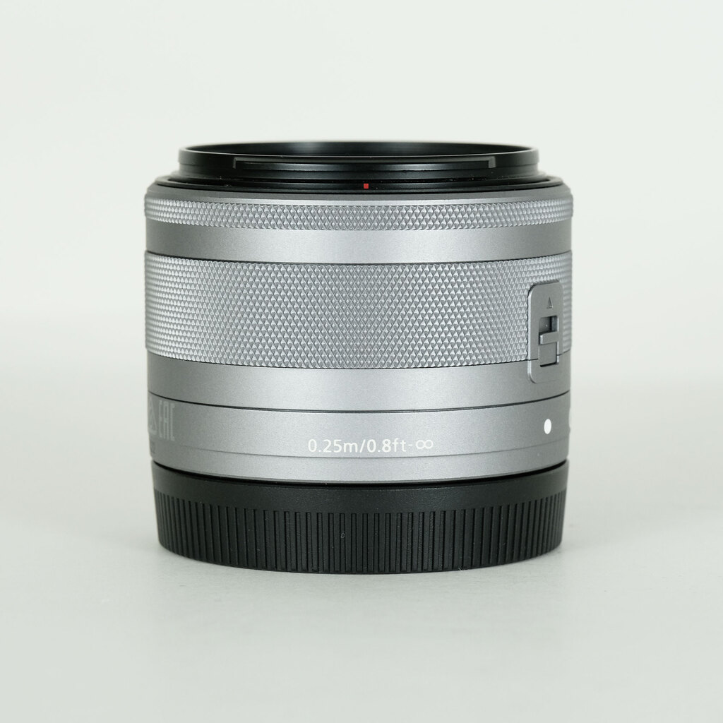 Canon EF-M15-45mm F3.5-6.3 IS STM