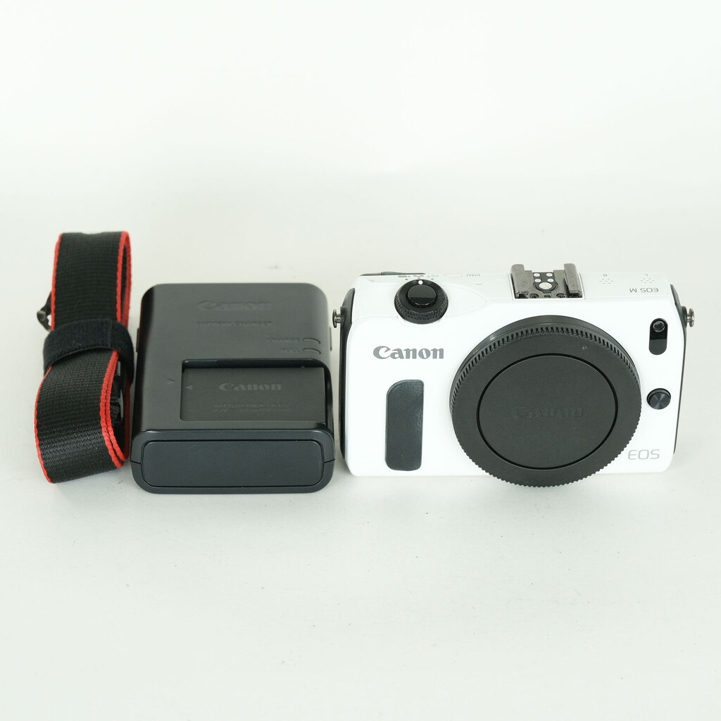 Canon EOS M ボディ ホワイト