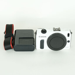 Canon EOS M ボディ ホワイト