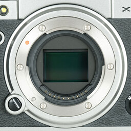 FUJIFILM X-T4 FUJIFILM X-T4