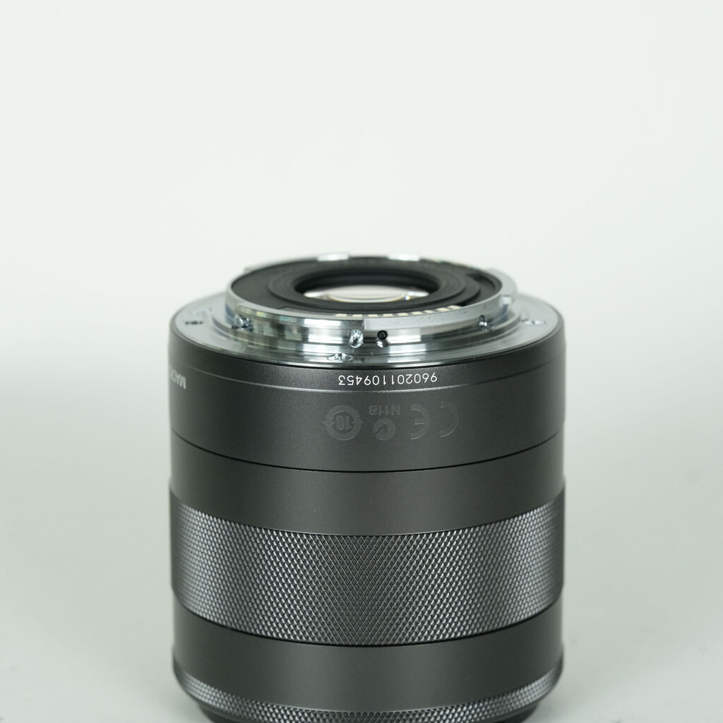 Canon EF-M18-55mm F3.5-5.6 IS STMの出品 | ONE SCENE（ワンシーン）