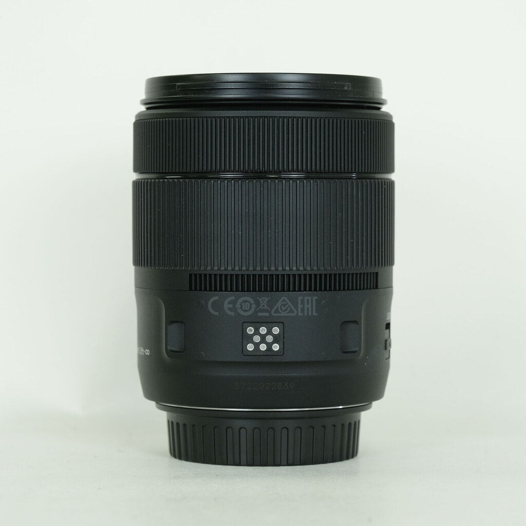 Canon EF-S18-135mm F3.5-5.6 IS USM