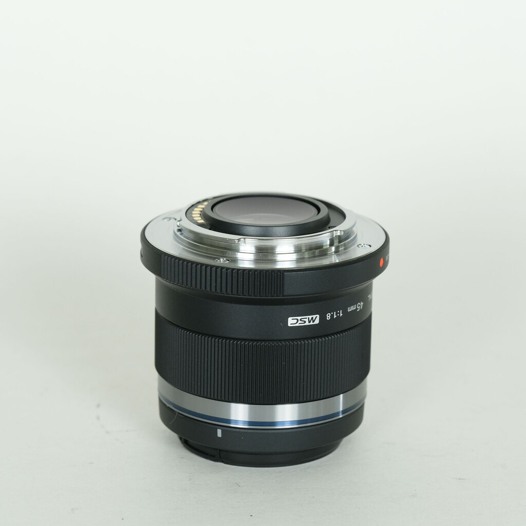 OLYMPUS M.ZUIKO DIGITAL 45mm F1.8