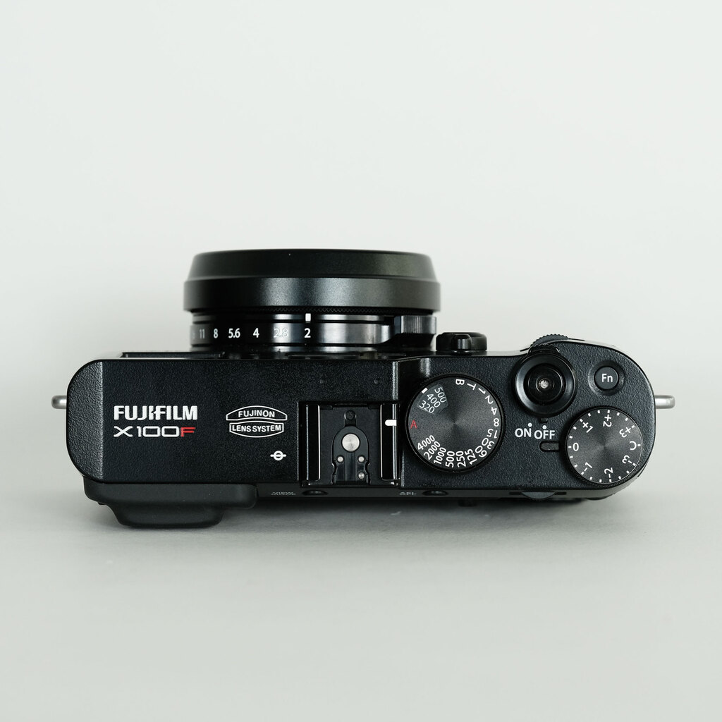 FUJIFILM X100F ブラック