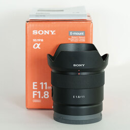 SONY E 11mm F1.8 SEL11F18