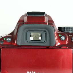 Nikon D5200 ボディ レッド Nikon D5200 ボディ レッド