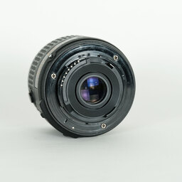 Nikon AF-S DX NIKKOR 18-55mm f3.5-5.6G VR II