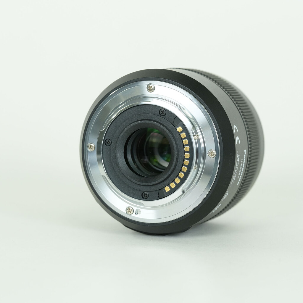 Panasonic LEICA DG MACRO-ELMARIT 45mm F2.8 ASPH. MEGA O.I.S.