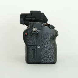 SONY α7 II（ILCE-7M2）