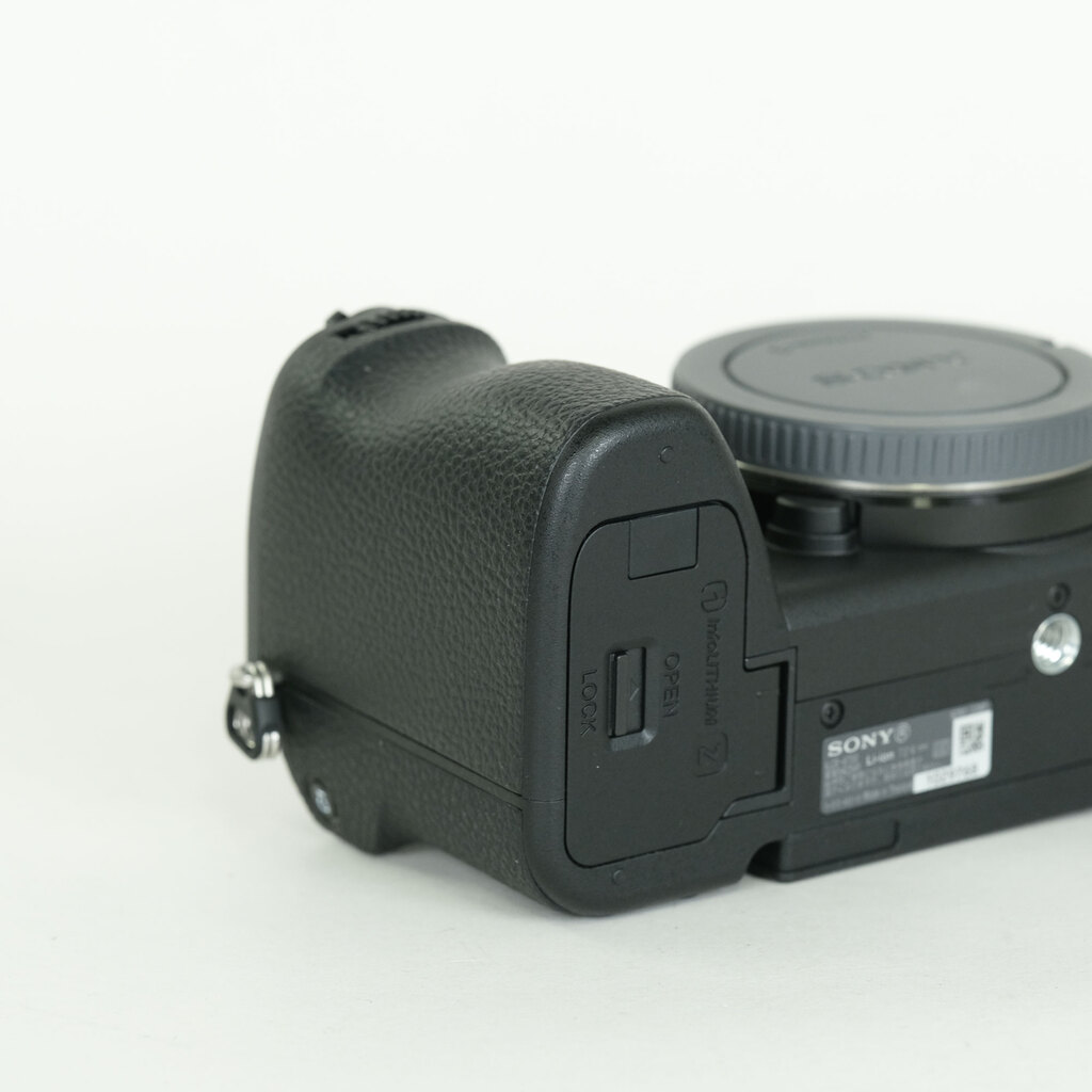 SONY α6700（ILCE-6700）