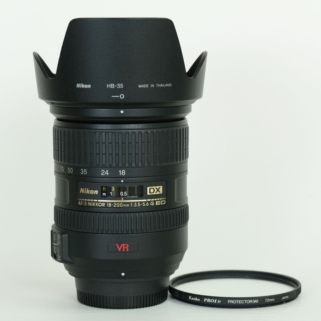 Nikon AF-S DX VR Zoom-Nikkor 18-200mm F3.5-5.6G IF-ED