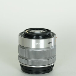 Panasonic LUMIX G VARIO 14-42mm F3.5-5.6II ASPH. MEGA O.I.S.  シルバー    H-FS1442A-S