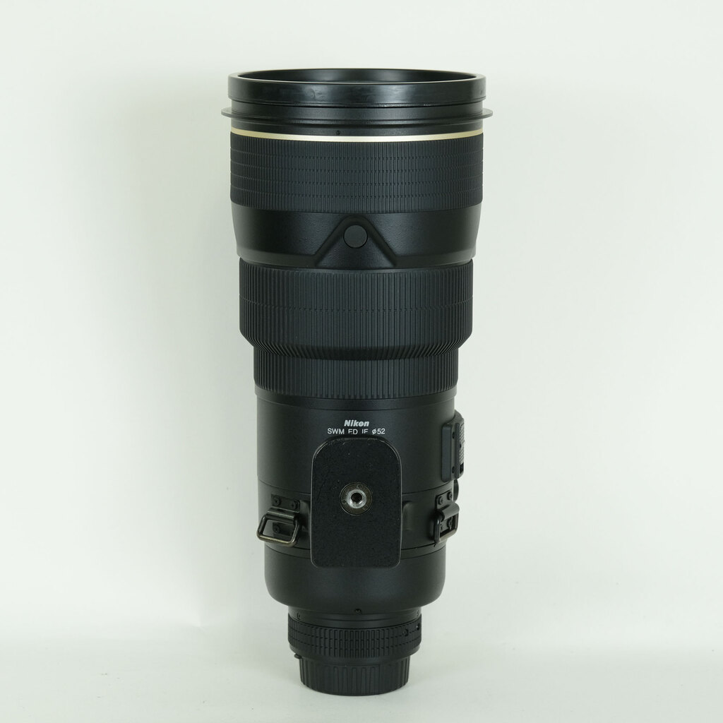 Nikon AF-S ED 300mm F2.8D II ブラック