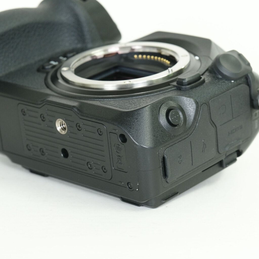 Nikon Z8