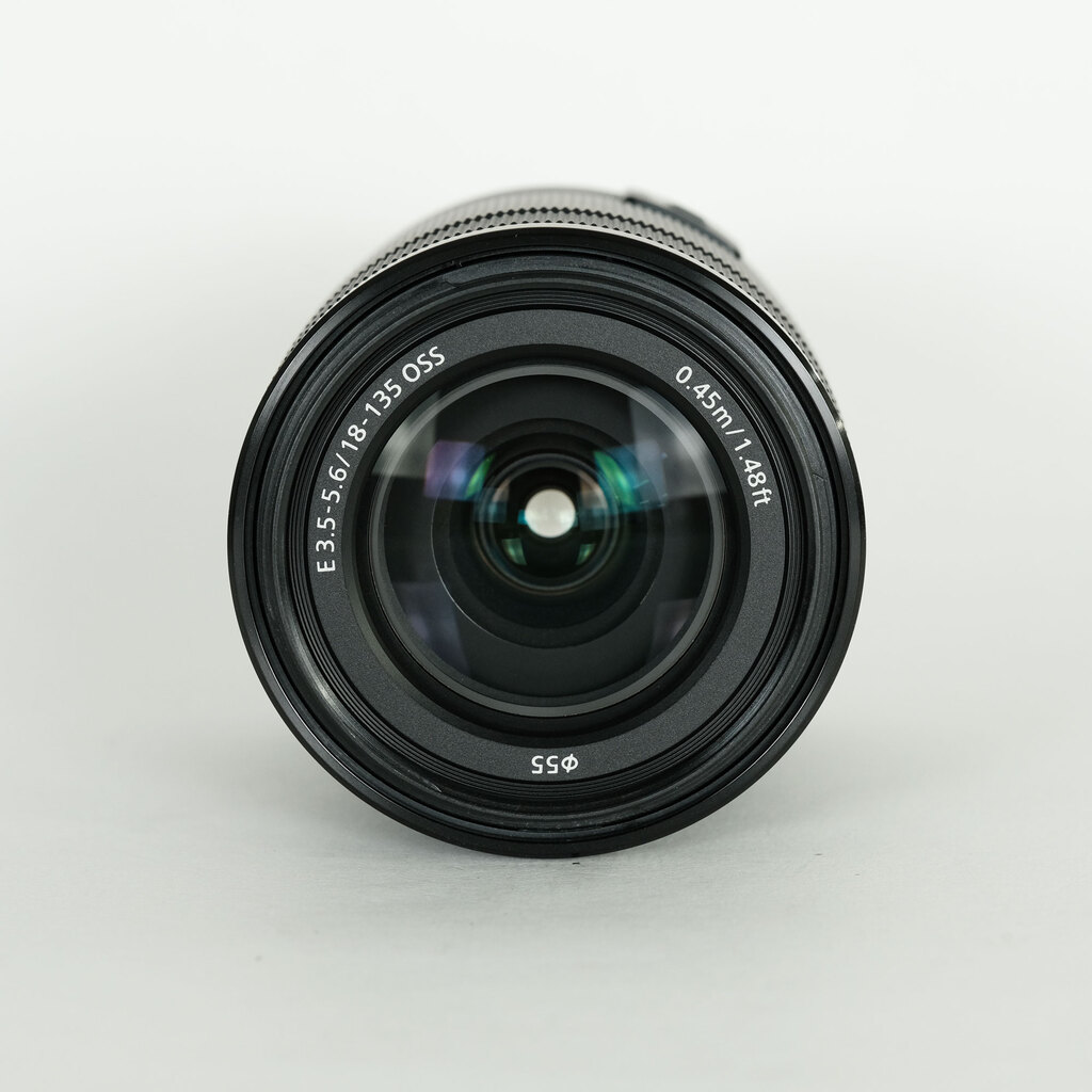 SONY E 18-135mm F3.5-5.6 OSS SEL18135