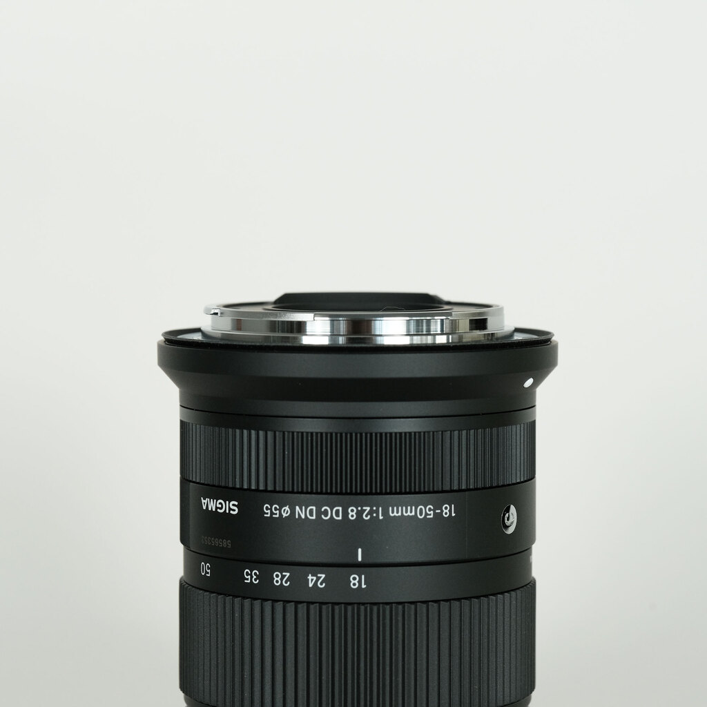 SIGMA 18-50mm F2.8 DC DN｜Contemporary [キヤノンRF用]