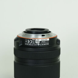 SONY DT 18-135mm F3.5-5.6 SAM SAL18135