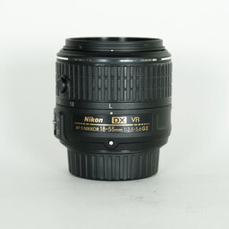 Nikon AF-S DX NIKKOR 18-55mm f3.5-5.6G VR II
