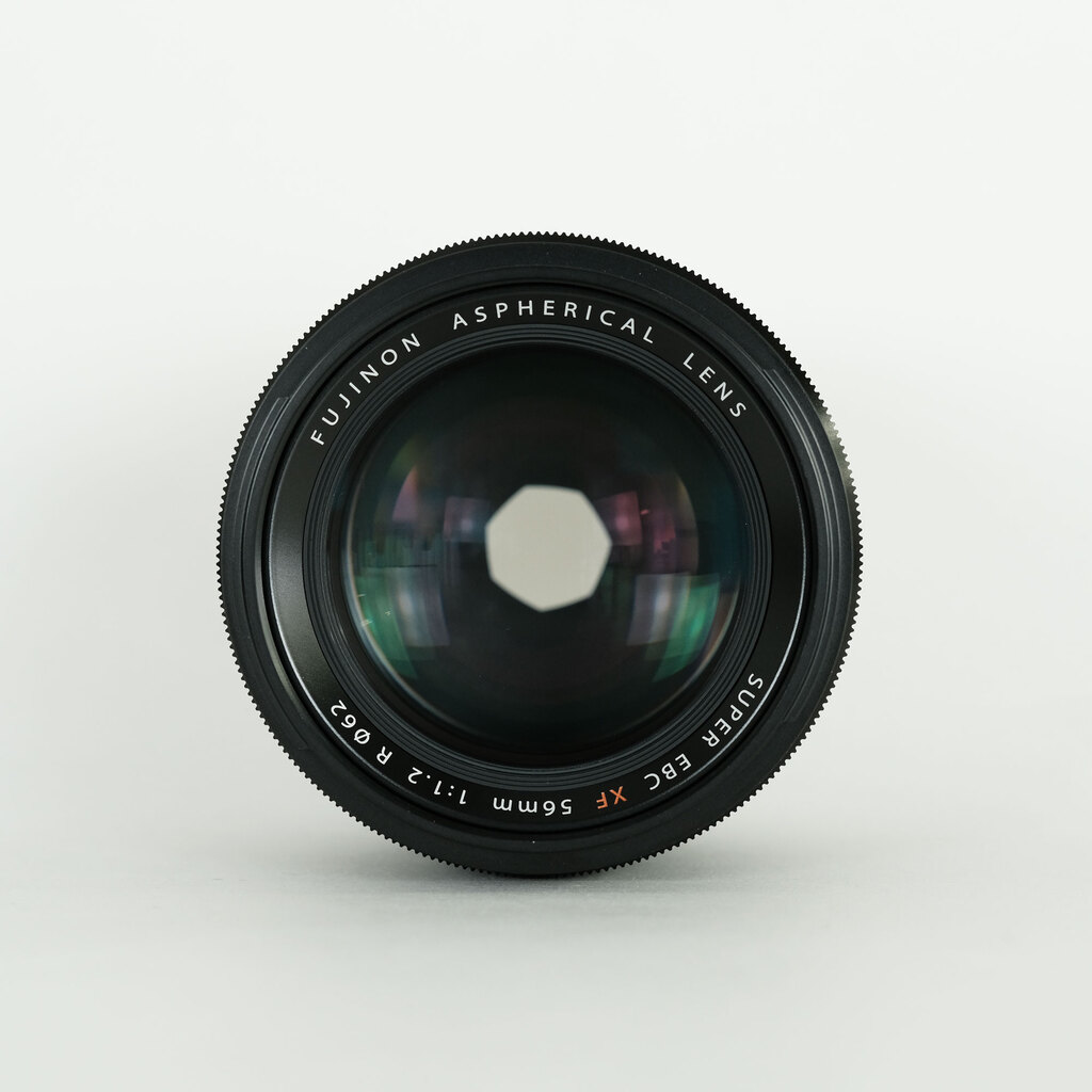 FUJIFILM XF56mmF1.2 R
