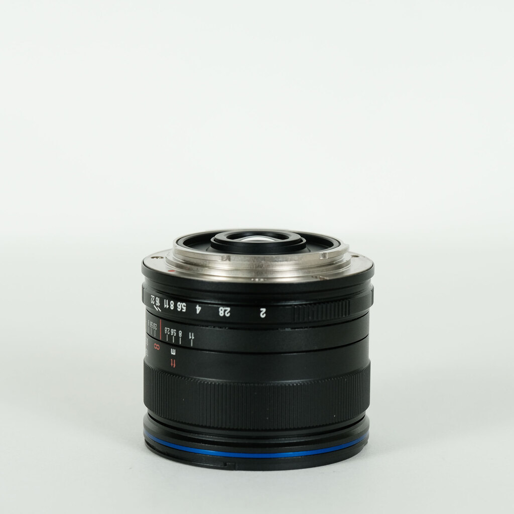 LAOWA 7.5mm F2 [マイクロフォーサーズ用]