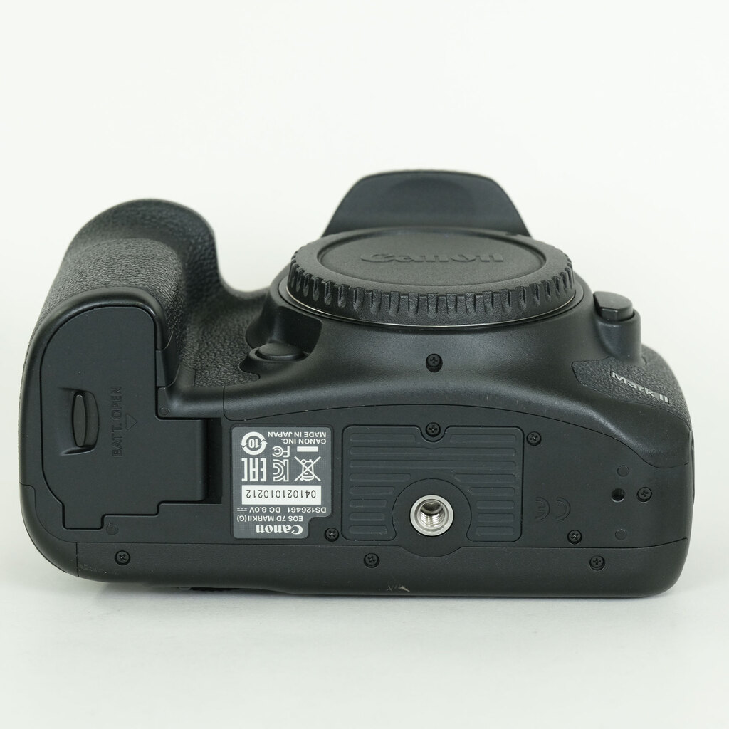 Canon EOS 7D Mark II Canon EOS 7D Mark II