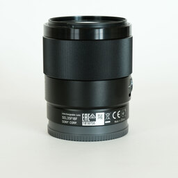 SONY FE 35mm F1.8 SEL35F18F