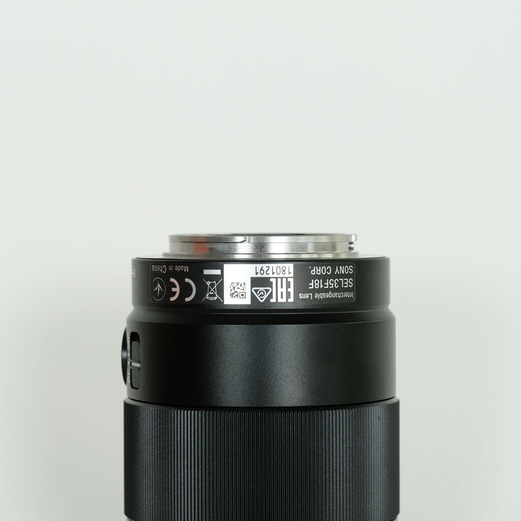 SONY FE 35mm F1.8 SEL35F18F