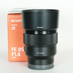SONY FE 85mm F1.8 SEL85F18