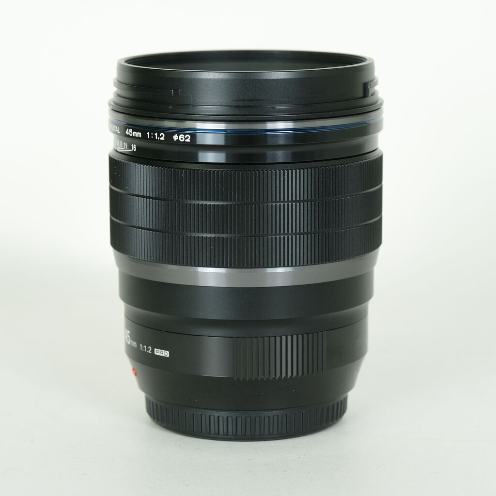 OLYMPUS M.ZUIKO DIGITAL ED 45mm F1.2 PRO