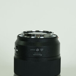 Panasonic LUMIX S 28-200mm F4-7.1 MACRO O.I.S.